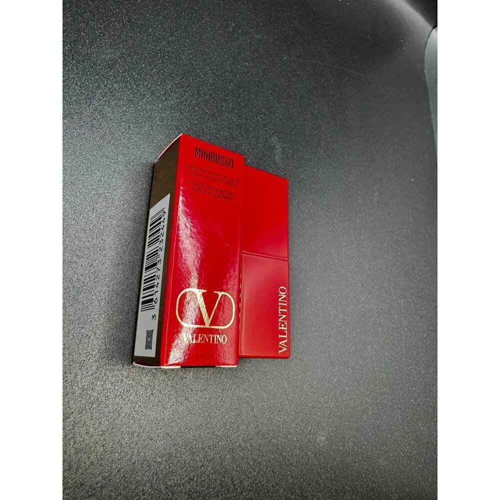 Valentino nwt lipstick